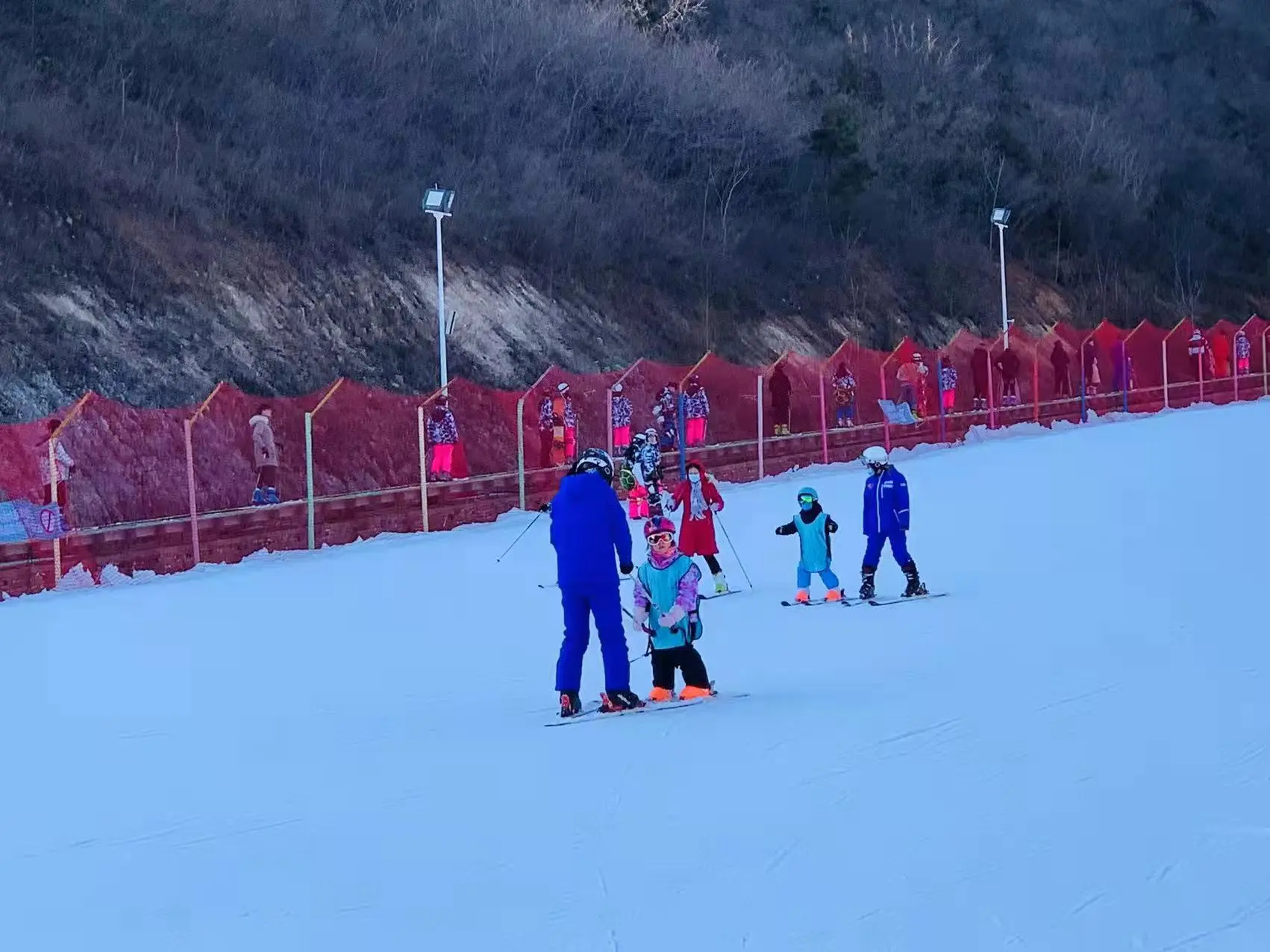 haru-skiing-1